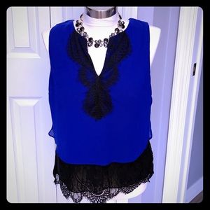 Greylin Women’s sleeveless blouse